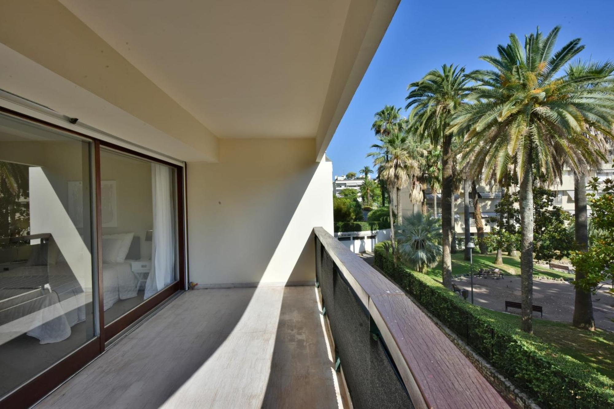 Cannes - 2-Br Flat 15-Min Walk To The Beaches Exterior foto